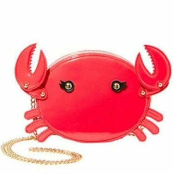 Betsey Johnson Handbags - Betsey Johnson KITSCH PINCH ME CRAB CROSSBODY